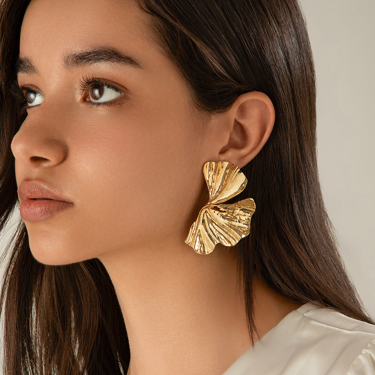 Exaggerated Streetwear Zinc Alloy Plated Ginkgo Leaf Earrings for Women