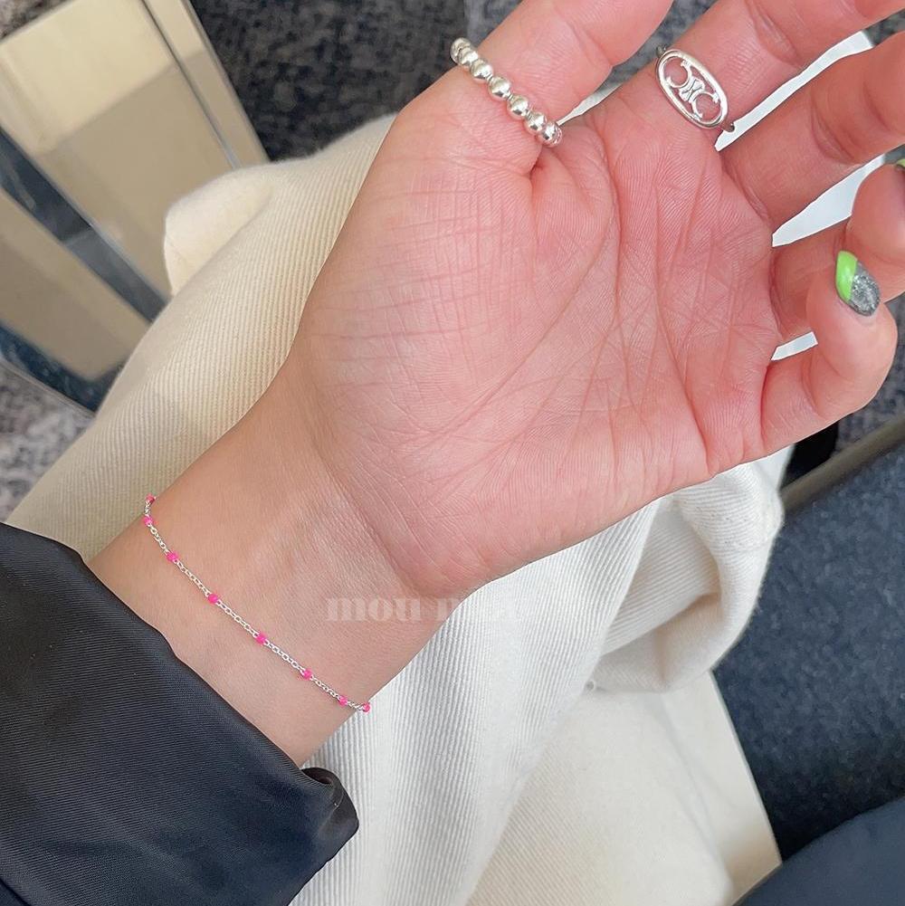 Bracciale Minimalista con Perline in Argento Sterling 925 con Perline a Cupola in Resina e Motivo a Pois
