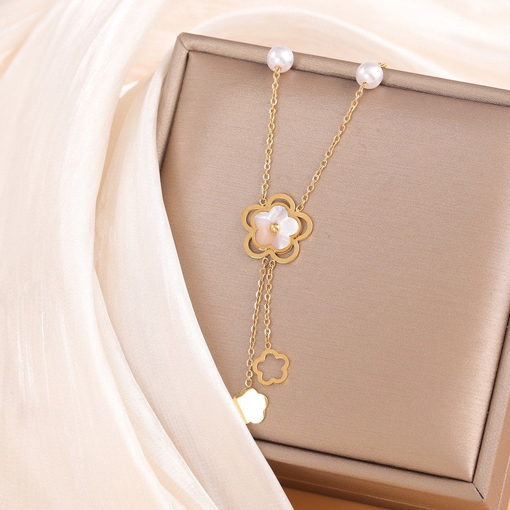 Minimalist Camellia Pendant Necklace in Titanium Steel with Mother-of-Pearl Inlay on O-Chain for Women and Men