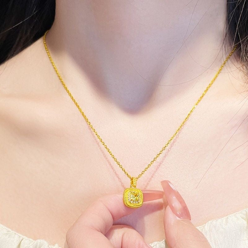 Original Design Irregular Shape Titanium Steel Plated Necklace for Women with Clavicle Chain Style