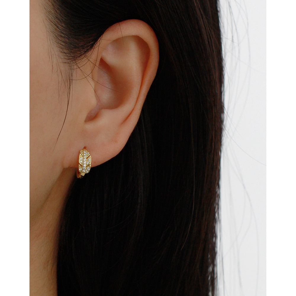 Aretes de plata esterlina 925 con forma de hoja, estilo lujoso, con incrustaciones completas de diamantes de imitación para mujer