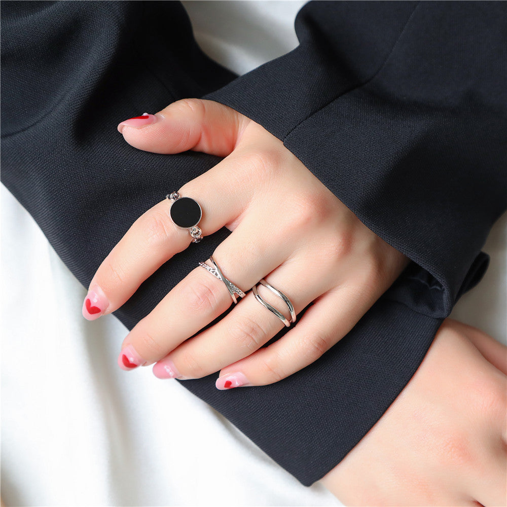 Minimalist Geometric Round Plated Alloy Ring Set for Women