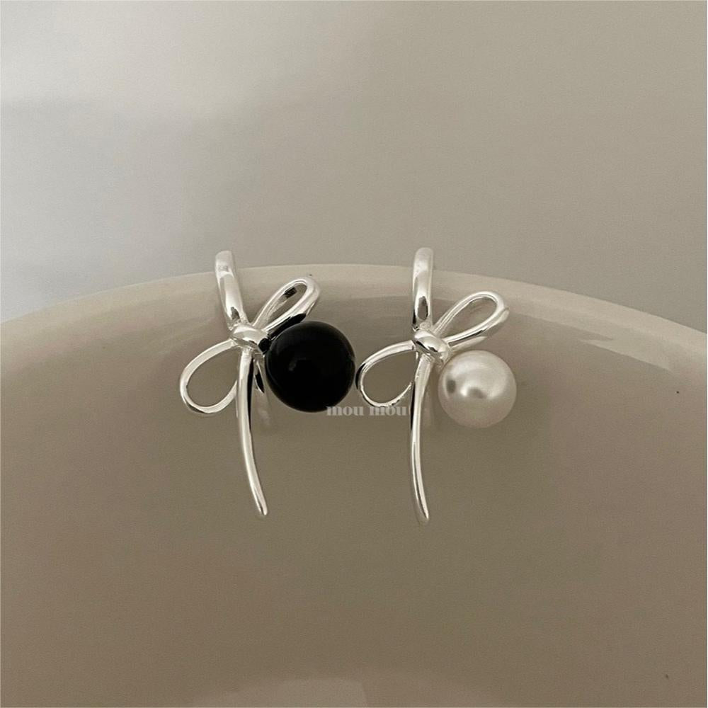Minimalist Bow Knot Stud Earrings in 925 Sterling Silver with Geometric Edge Detail