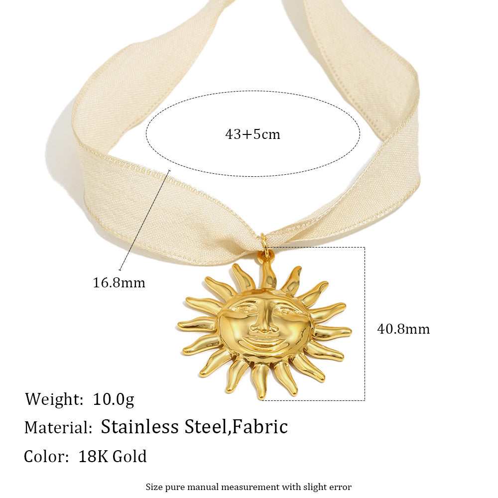 Luxury Geometric Stainless Steel Gold Plated Sun Face Pendant Necklace for Women