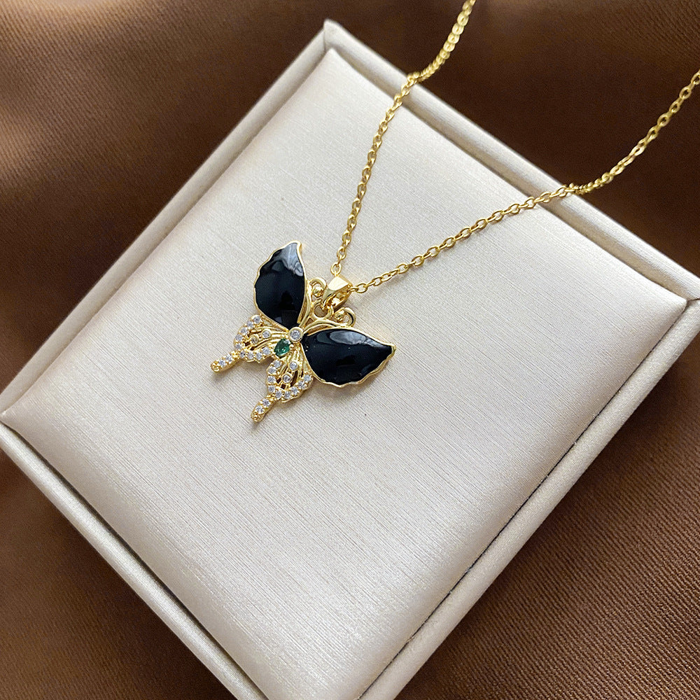 Minimalist Heart-Shaped Titanium Steel Necklace with Copper Inlaid Butterfly Pendant on O-Chain for Women and Men