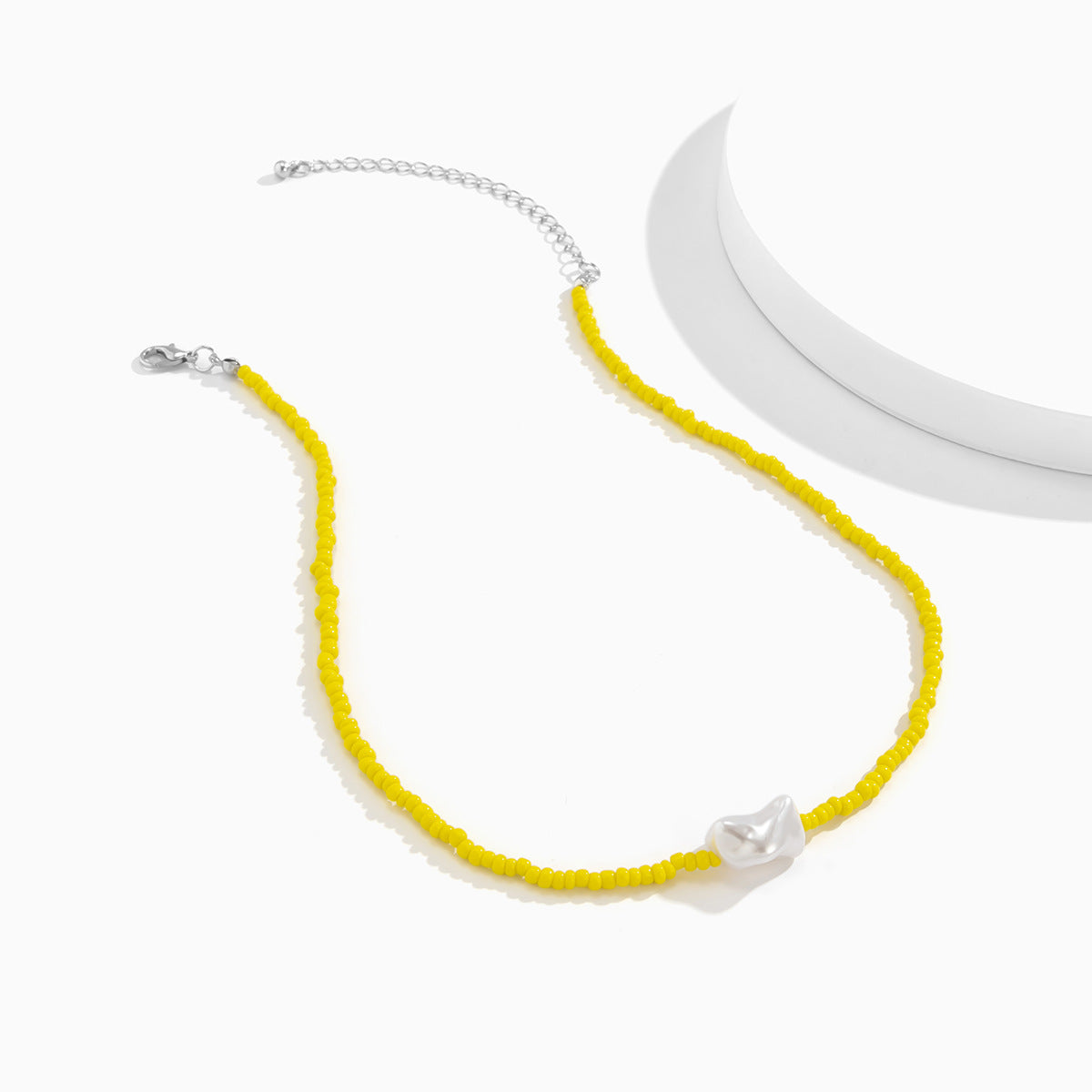 Vintage Minimalist Geometric Imitation Pearl Woven Beaded Necklace