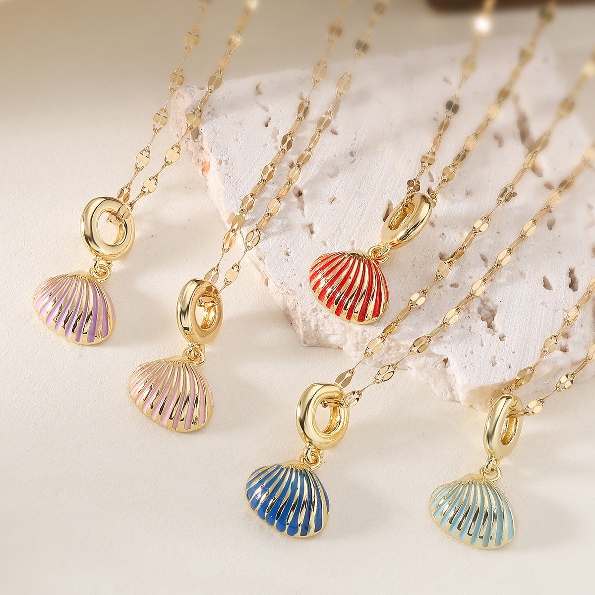 Minimalist Geometric Brass Gold Plated Drip Oil Shell Pendant Necklace for Women