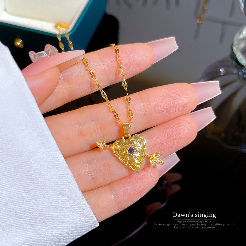 Collana in acciaio al titanio placcato di lusso geometrico da donna con catena a labbra, pendente dolce per festa di matrimonio