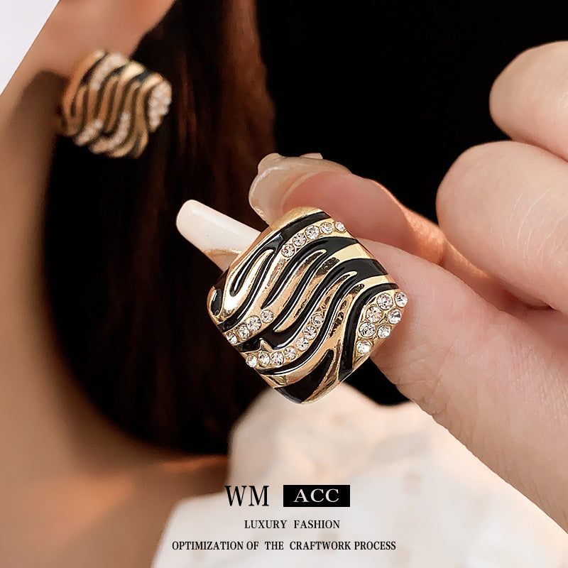 Vintage Geometric Square Alloy Earrings with Rhinestone Inlay and Enamel Finish for Women