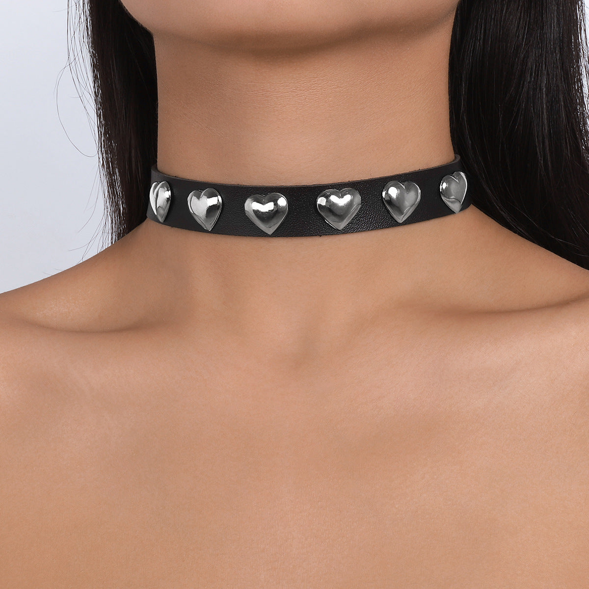 Gothic Punk Adjustable Choker Necklace with Heart and Star Pendant in PU Leather and Alloy Metal