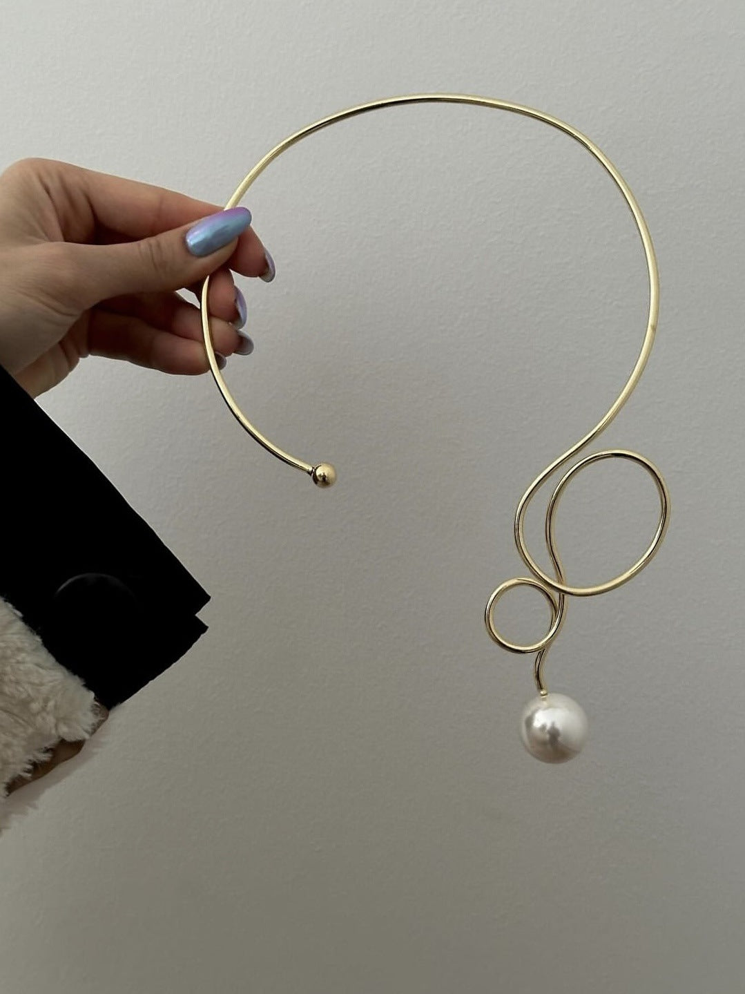 Collana girocollo da donna punk con fiocco, a goccia e perle finte