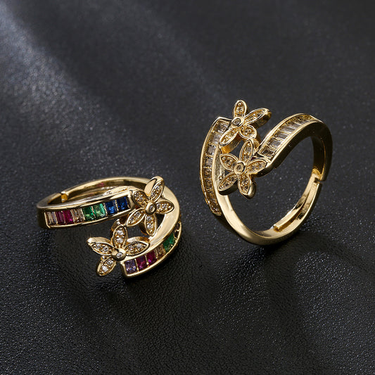 Anillo Abierto Geométrico Minimalista para Mujer con Acentos Florales de Circonita Cúbica en Cobre