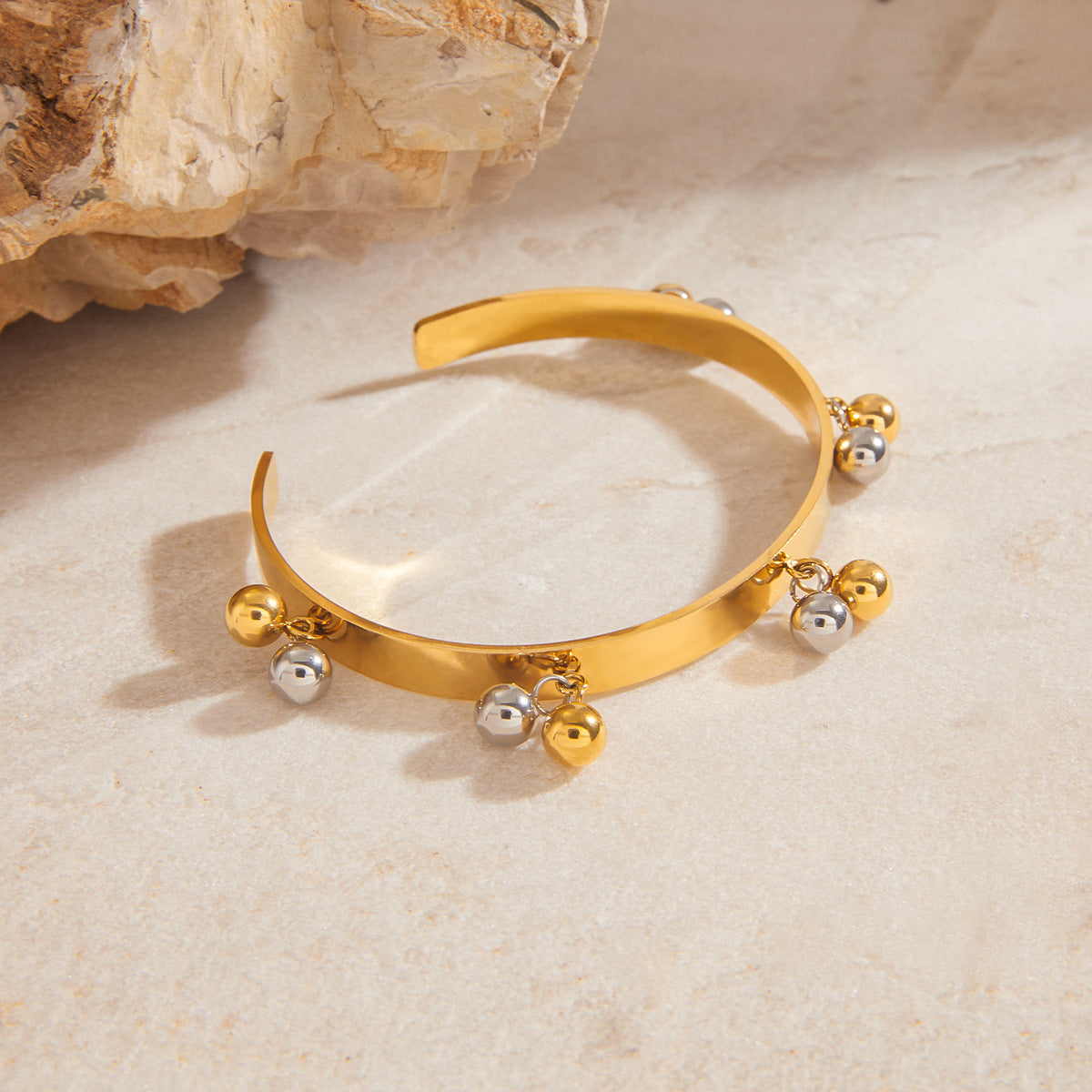 Round Geometric Plated Stainless Steel Beaded Bracelet for Women