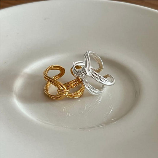 Anello Nodo Minimalista da Donna in Argento Sterling 925 con Design Geometrico