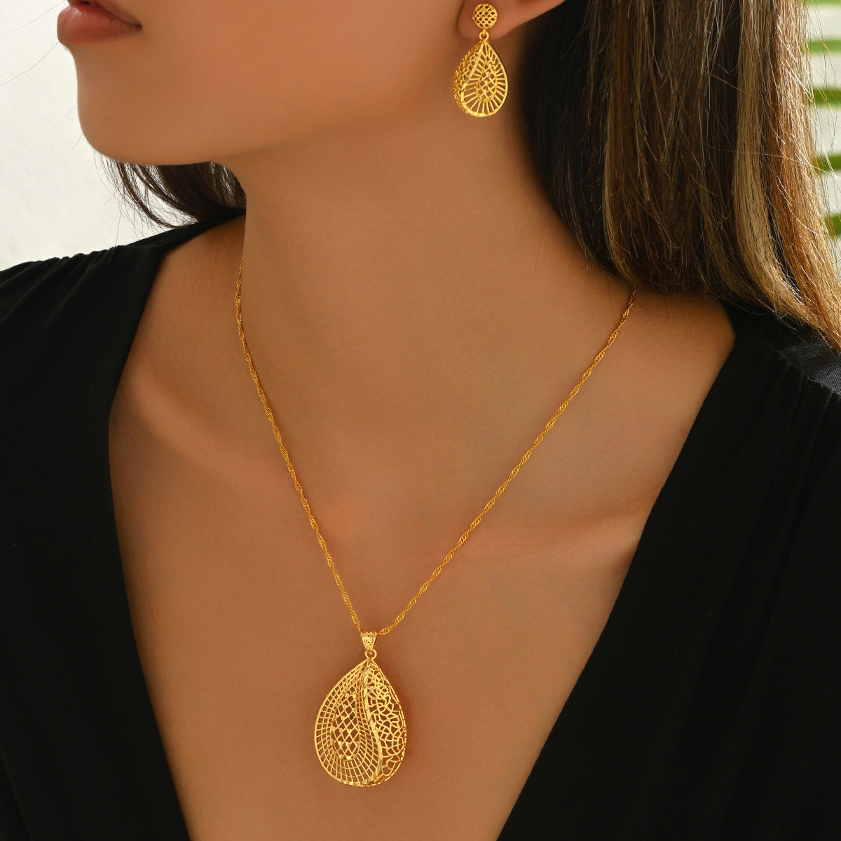 Elegante juego de collar y pendientes de cobre con forma de gota de agua minimalista para mujer con acabado chapado