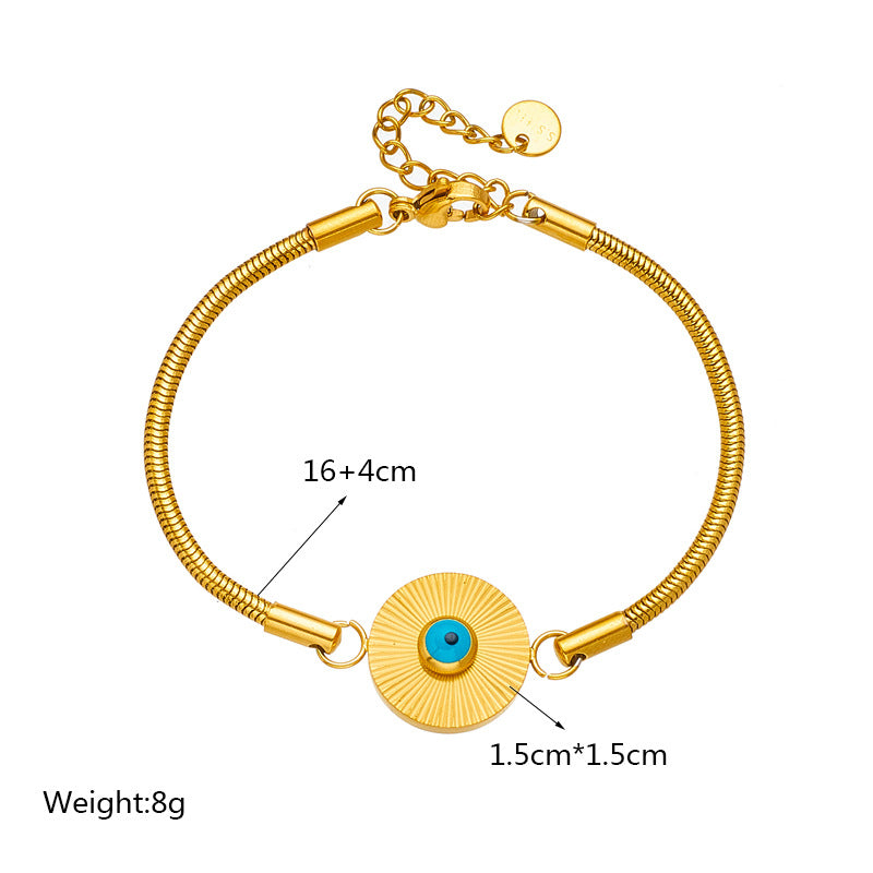 Fashionable Vintage-Inspired Titanium Steel Bracelet with Rhinestone-Inlaid Star and Round Pendant for Women