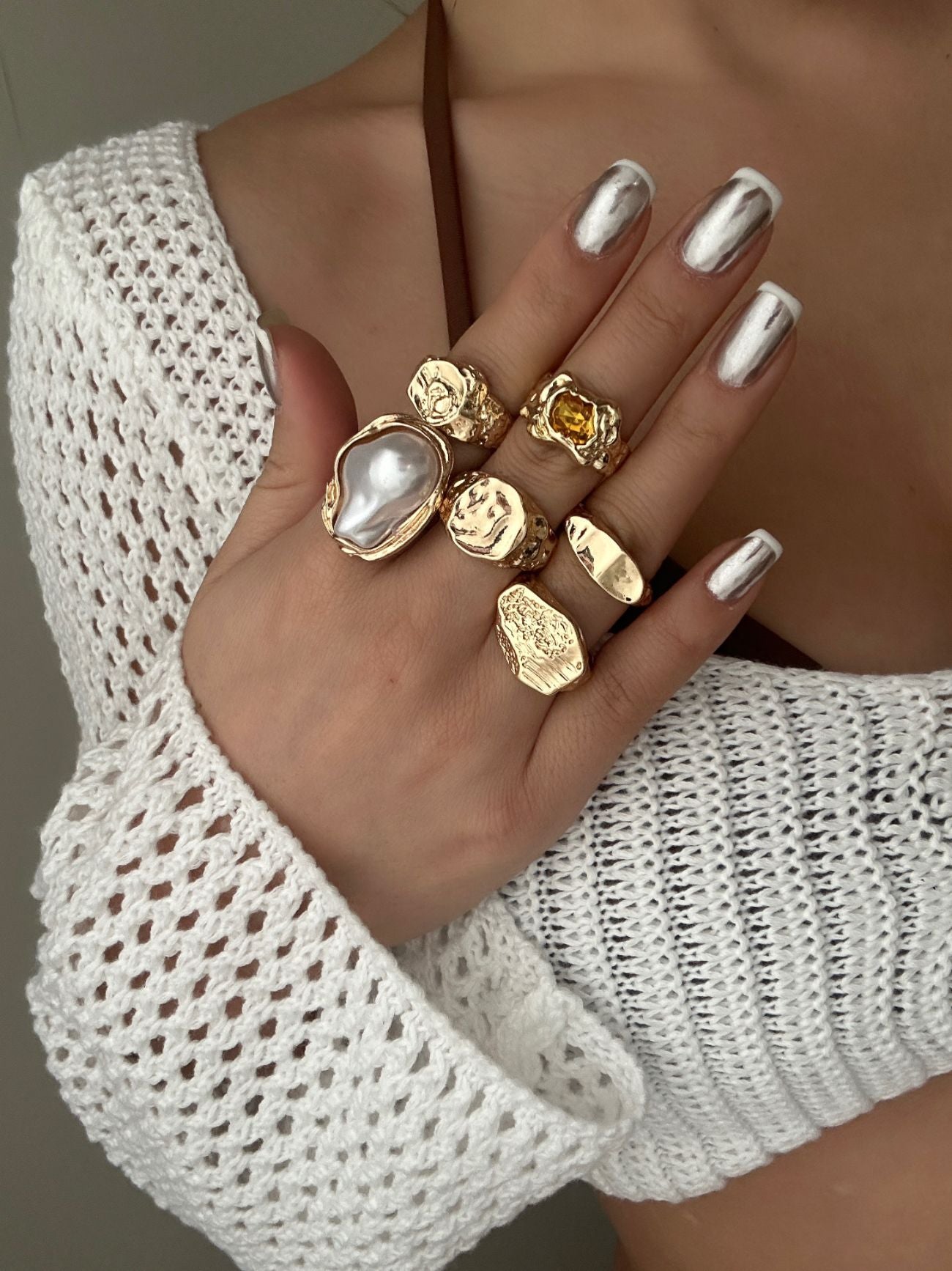 Vintage Rhinestone and Pearl Floral Alloy Ring Set
