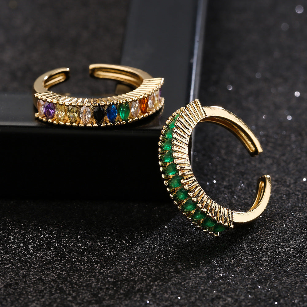 Anello geometrico minimalista in rame placcato oro 18K con intarsi in zirconi cubici colorati da donna