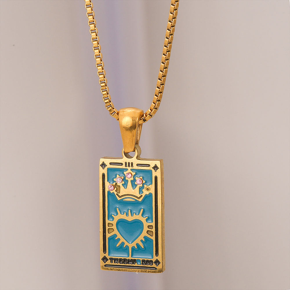 Collar con colgante de tarjeta de tarot de acero inoxidable de moda vintage con incrustaciones de diamantes de imitación y acabado esmaltado, colgante geométrico rectangular en cadena tipo box para mujer