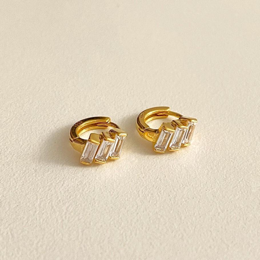 Minimalist Water-Drop-Shaped 925 Sterling Silver Earrings with White Opal Inlay for Women