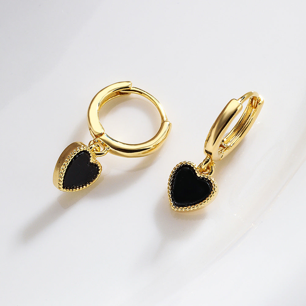 Orecchini pendenti da donna eleganti alla francese a forma di cuore, in mini smalto nero, realizzati in rame con placcatura in vero oro