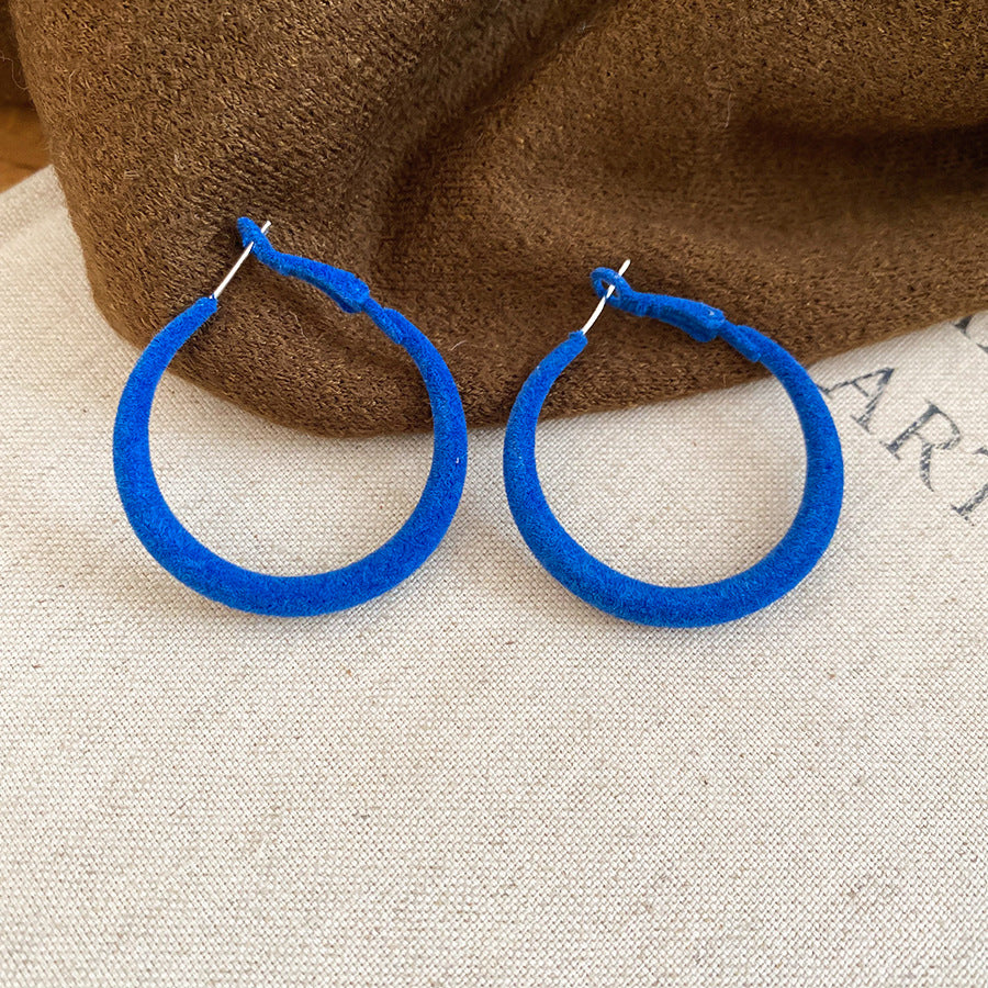 Pendientes de aro geométricos flocados para mujer con postes de plata de ley 925, acabado galvanizado, joyería de moda informal y apropiada para la oficina