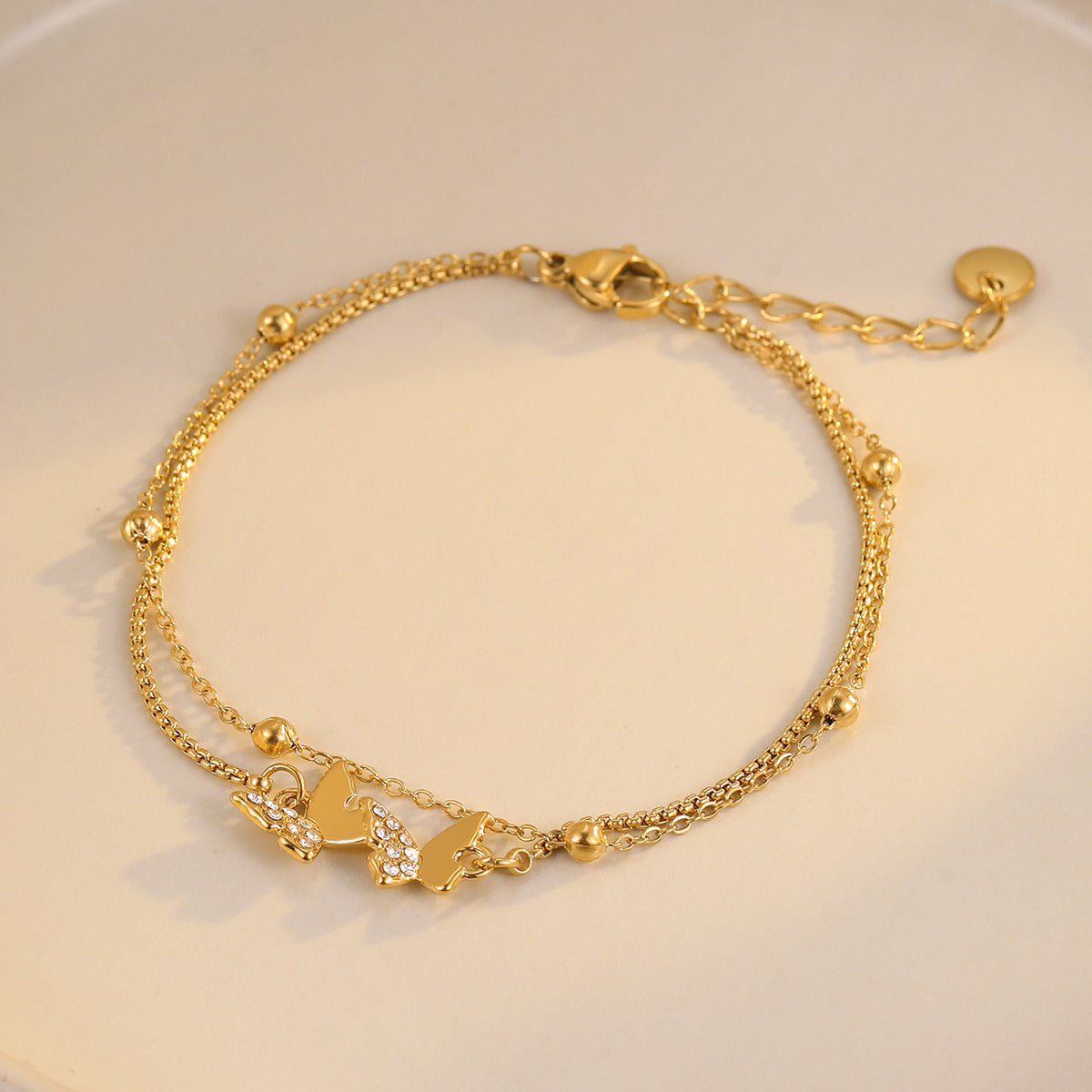 Fashionable Butterfly-Shaped Hand Chain for Women Made of Stainless Steel with Gold Plating and Zircon Inlay