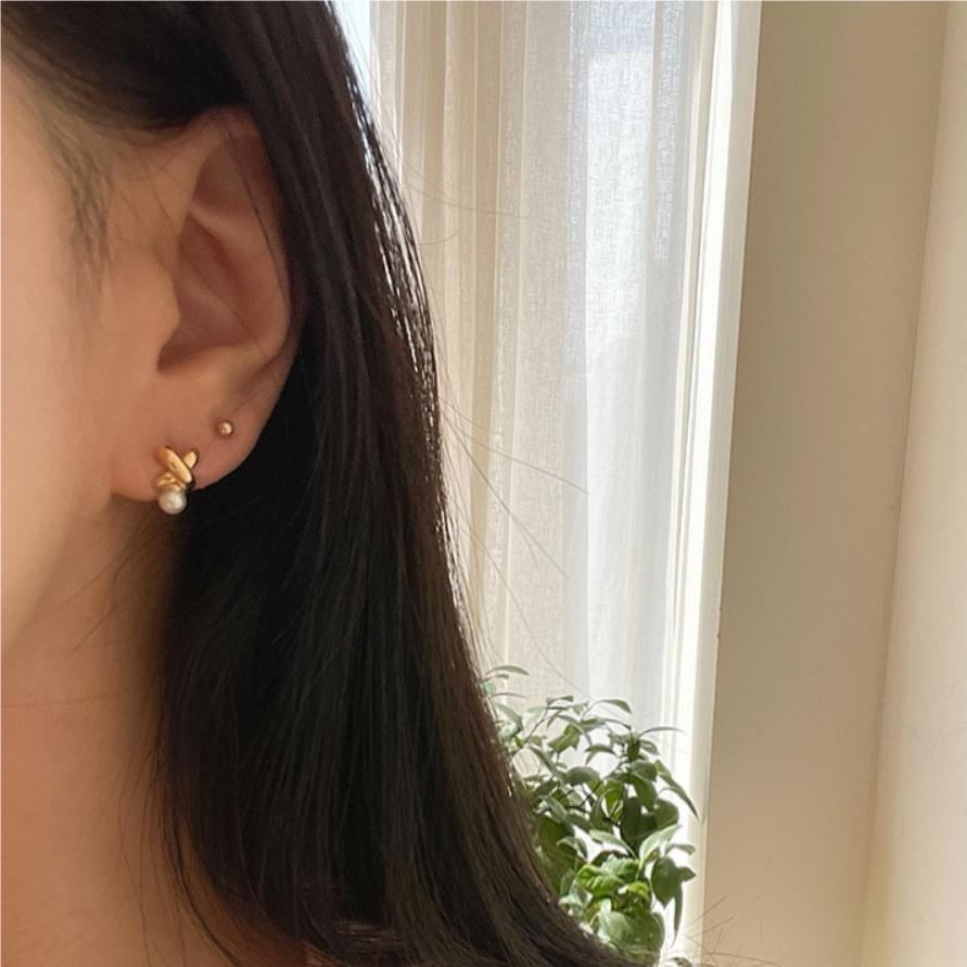 Minimalist Geometric Letter Shape 925 Sterling Silver Stud Earrings for Women with Gold Plating