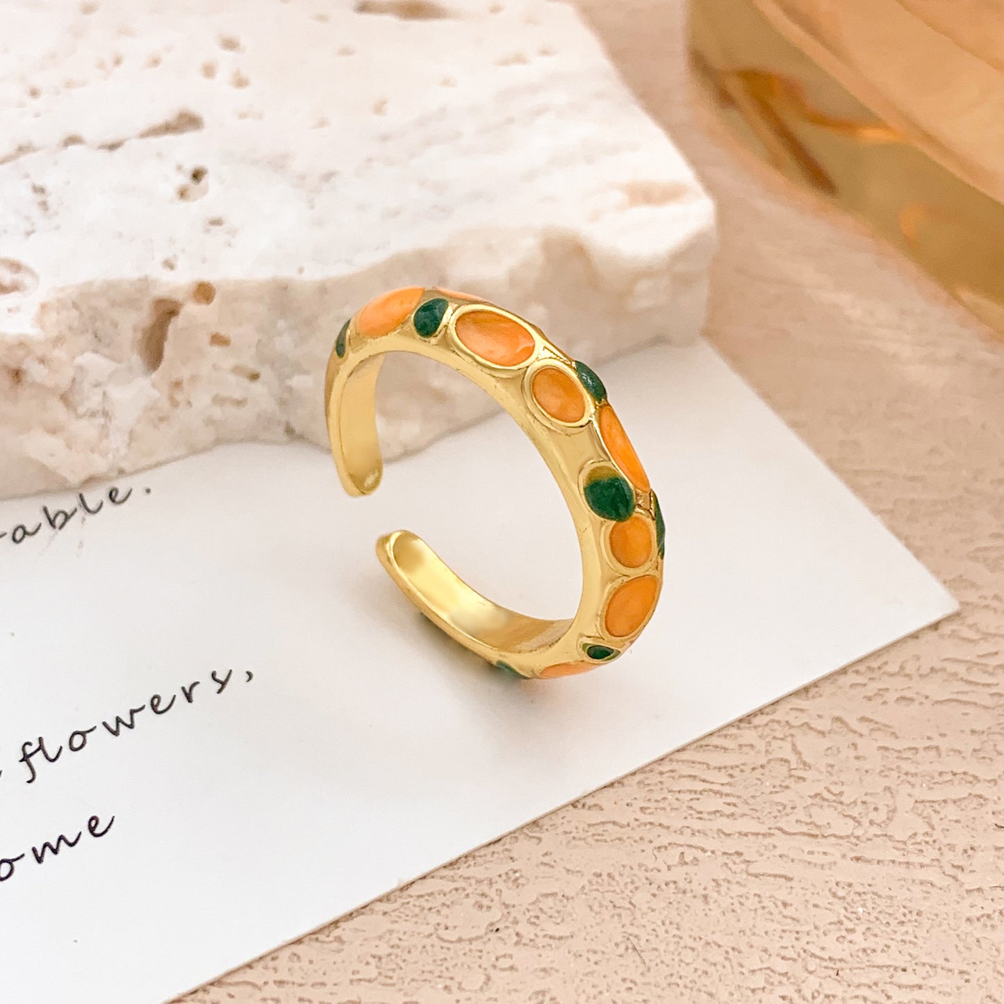 Anello regolabile aperto da donna vintage elegante in lega placcato oro con olio a goccia a pois geometrici