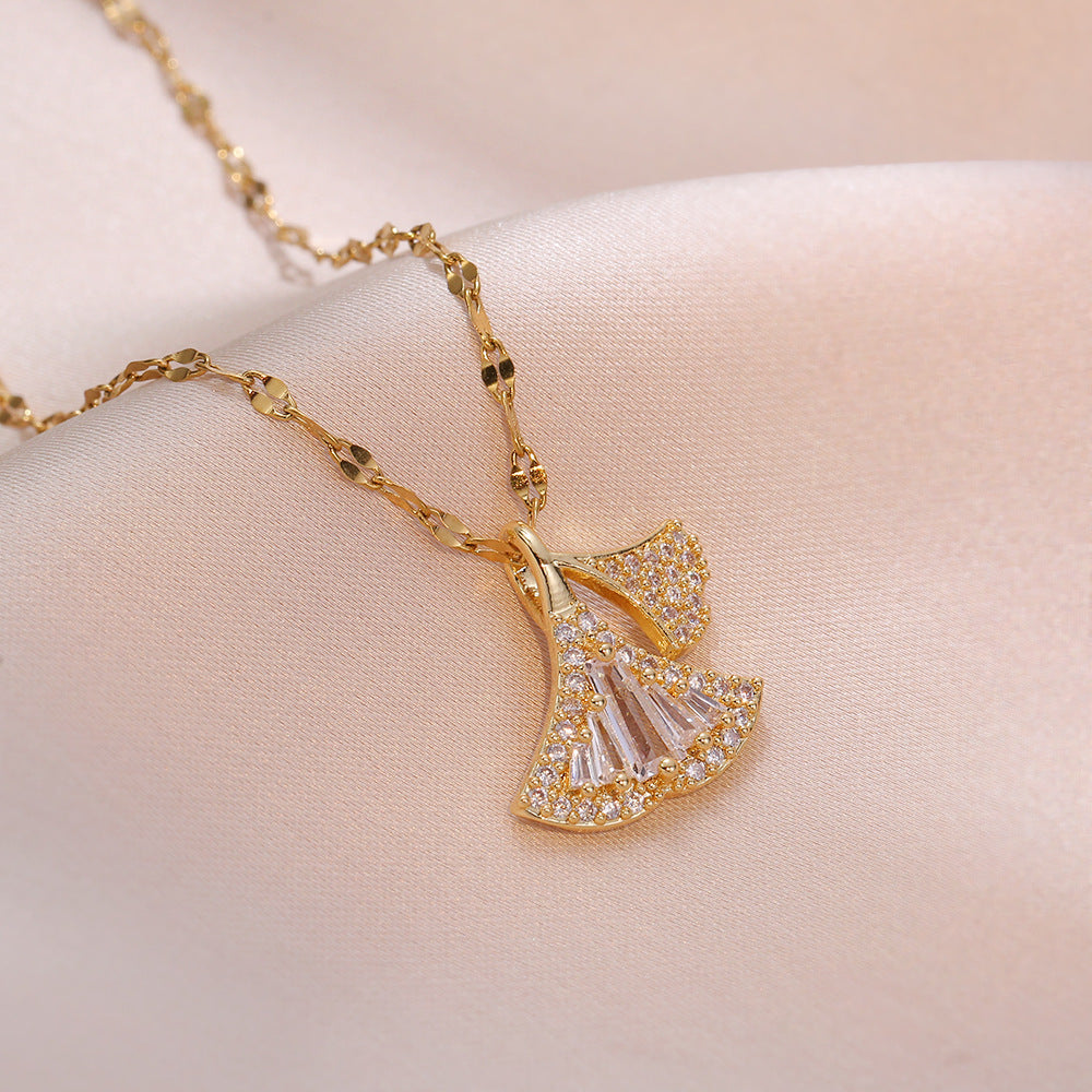 Minimalist Ginkgo Leaf Pendant Necklace for Women in Titanium Steel with Rhinestone Inlay and Plated Finish