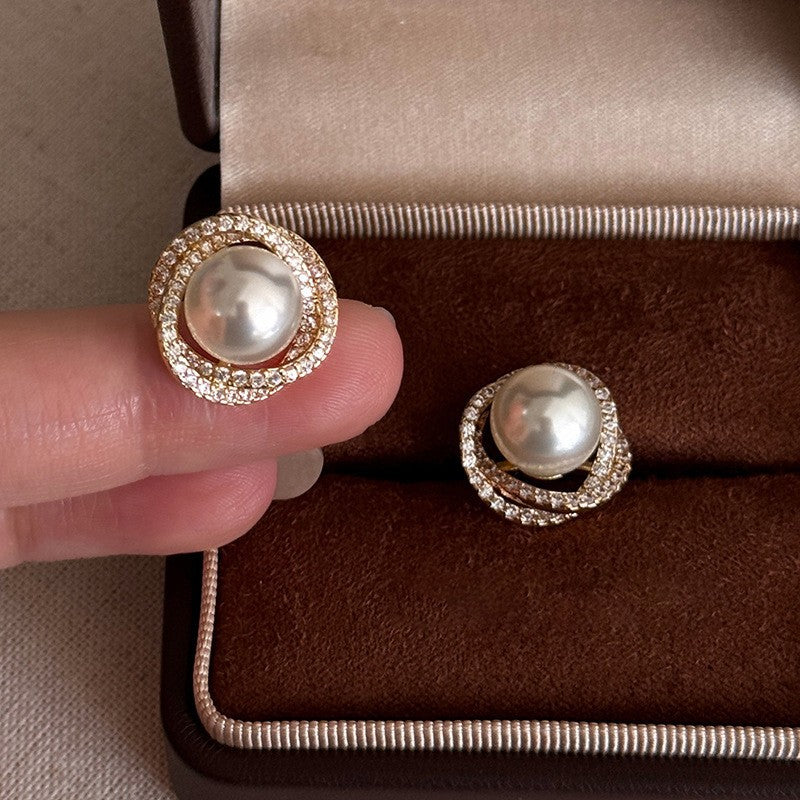 Pendientes de perlas geométricos para mujer con detalles de circonitas, postes de acero galvanizado, estilo retro lujoso y elegante para otoño e invierno