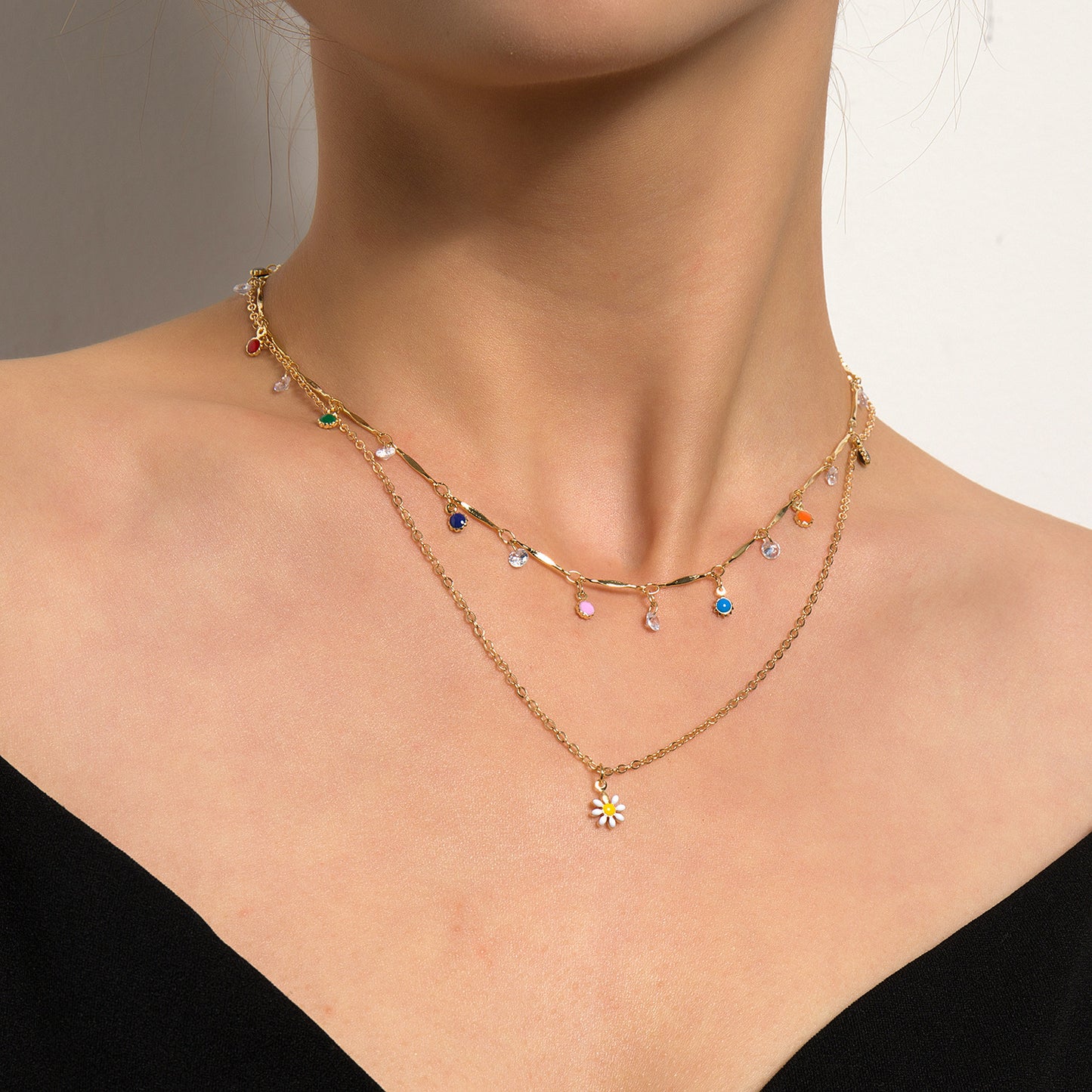 Vintage Minimalist Floral Geometric Alloy Rhinestone Pendant Necklace for Women