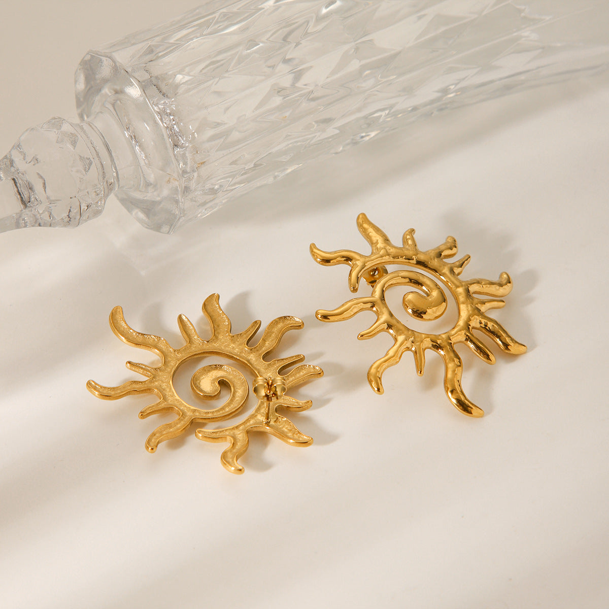 Minimalist Geometric Sun-Shaped Stainless Steel Earrings with Rotating Thread Design for Women