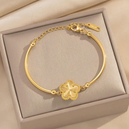 Luxury Elegant Gold Plated Floral Titanium Steel Bracelet for Women and Men