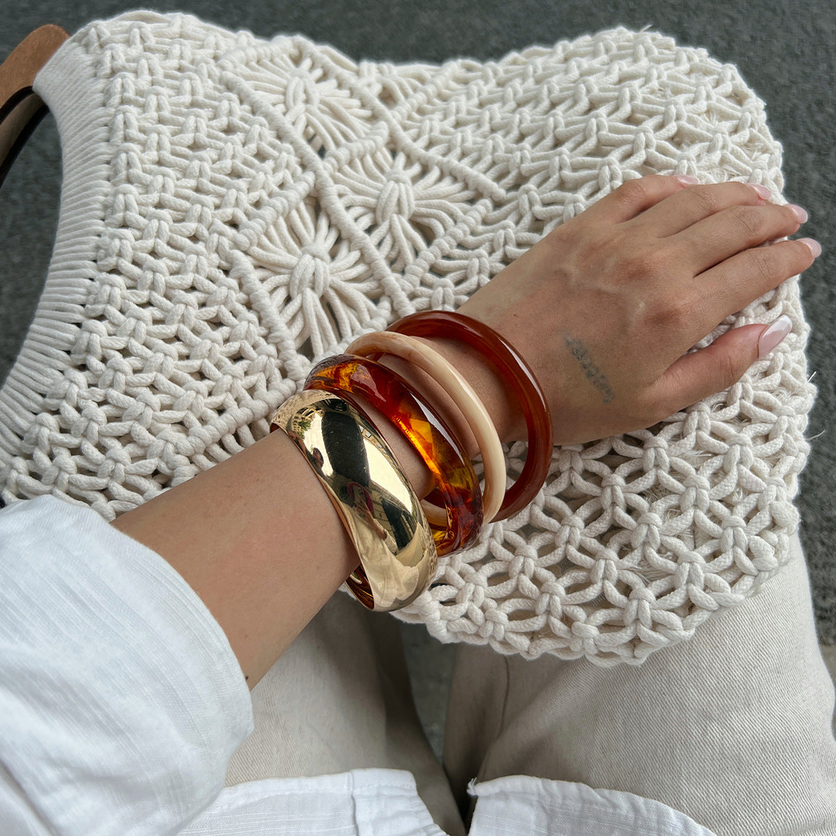 Vintage Gradient Round Resin Bangle Bracelet