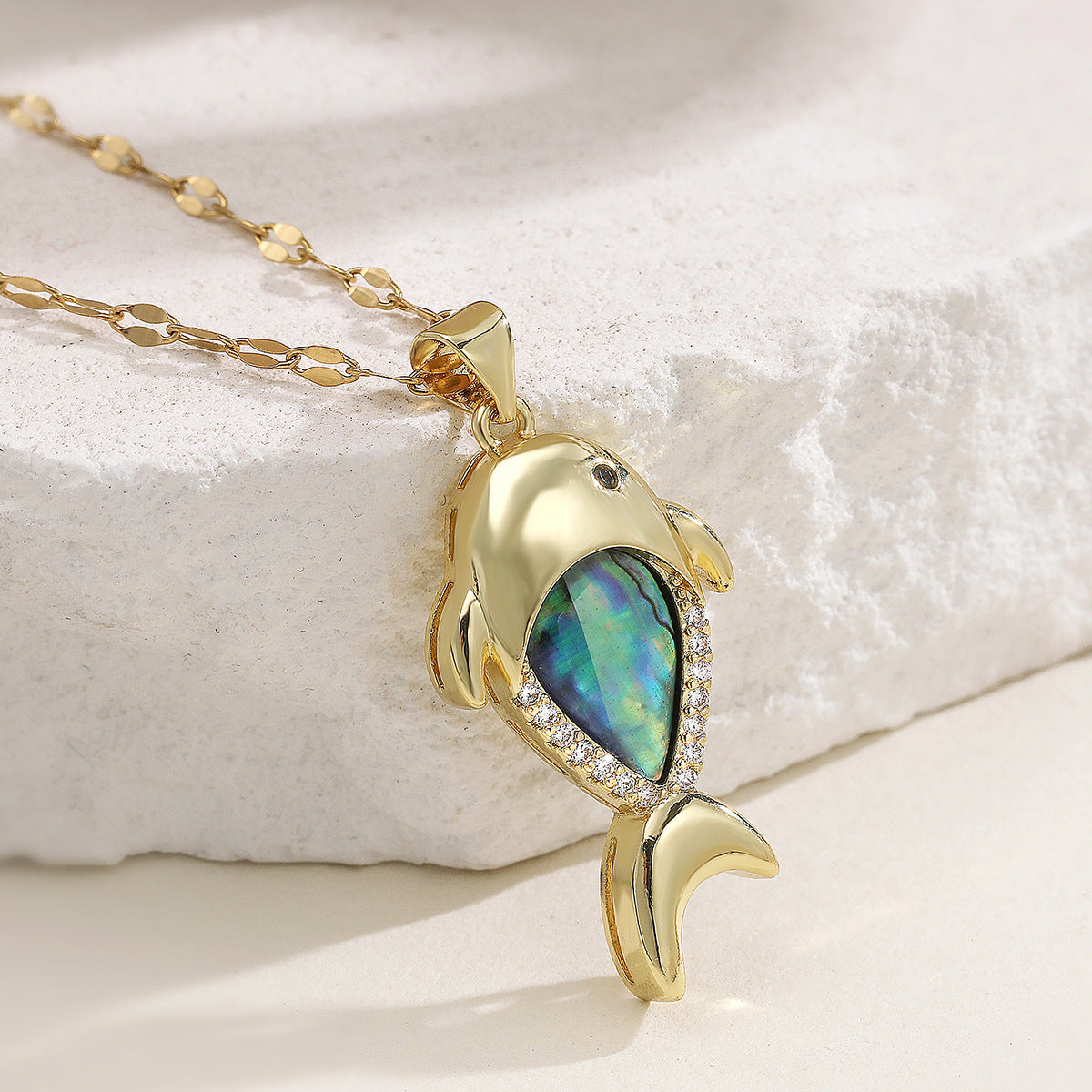 Minimalist 18K Gold Plated Brass Geometric Fish Pendant Necklace with Cubic Zirconia for Women