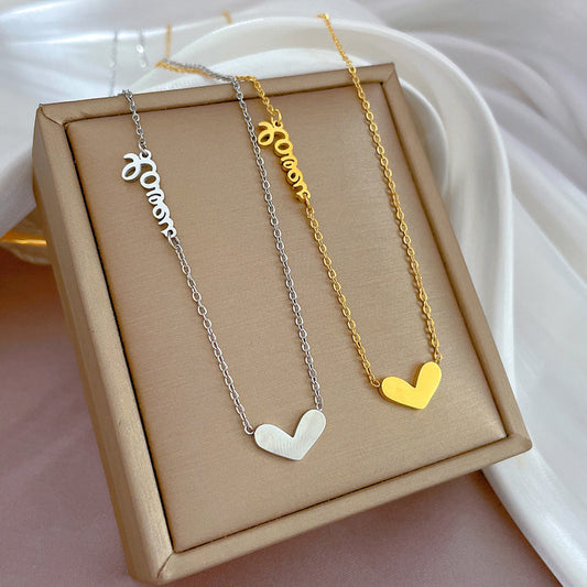 Collar con colgante de corazón de acero de titanio minimalista para mujer con baño de oro, diseño geométrico, delicada cadena de clavícula