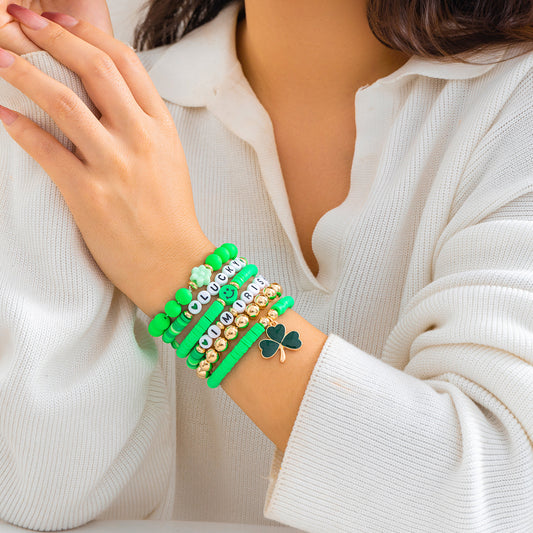 Minimalist Clover Letter Alloy Bracelet with Plated Finish for Women Green Beaded Festival Gift