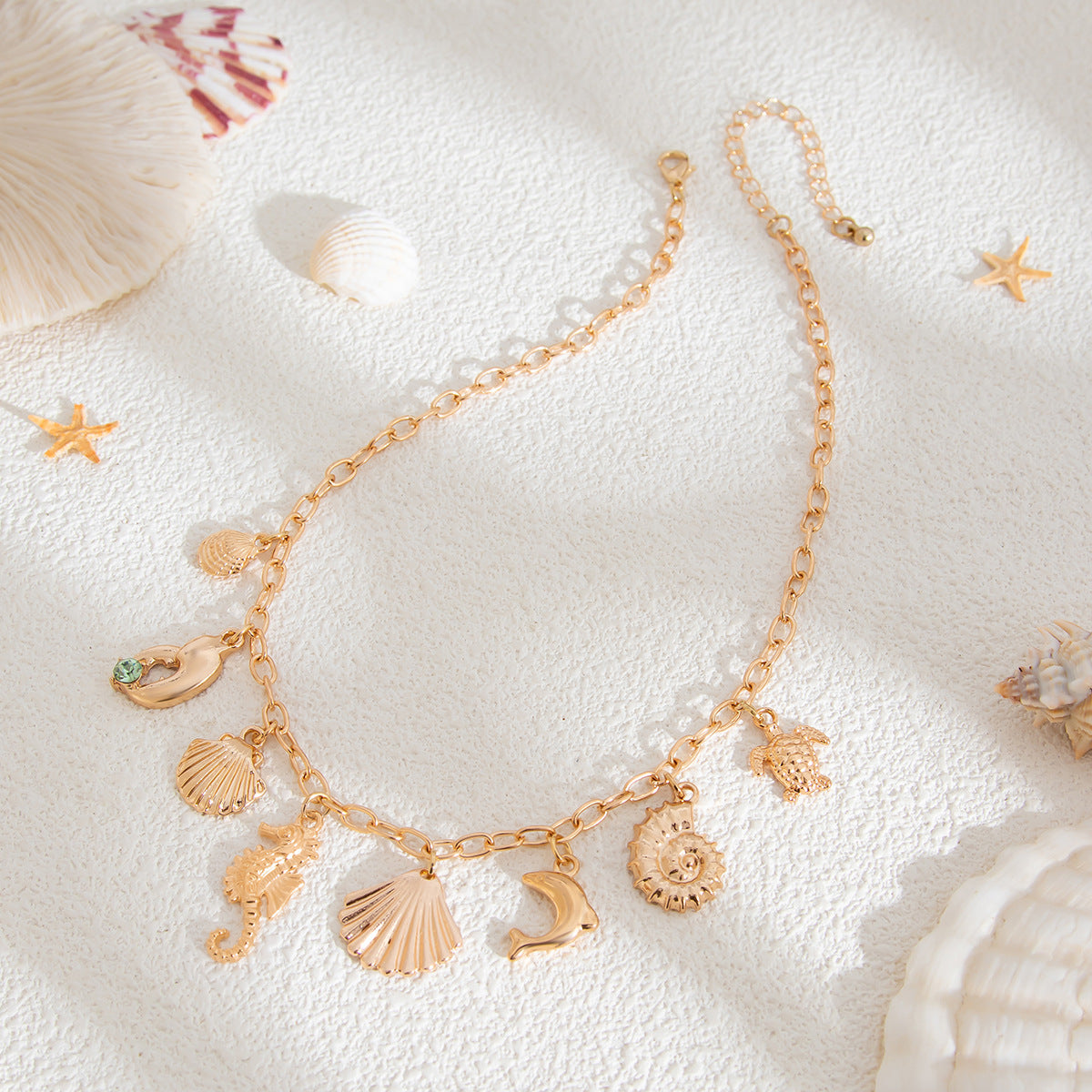 Sweet Geometric Zinc Alloy Plated Necklace with Shell Charm Bar for Women