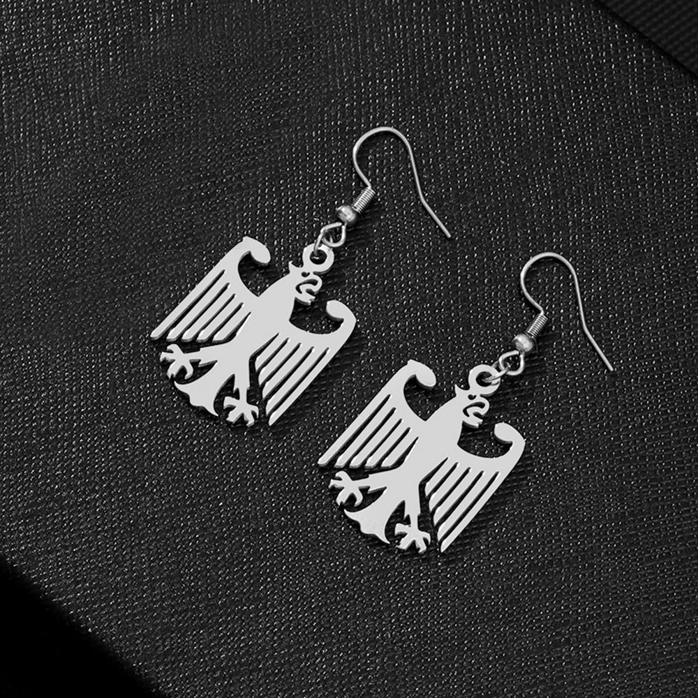 Luxury Eagle Pendant Necklace in Stainless Steel with Vacuum Plating, Flat Cross Chain, Unisex Animal Design