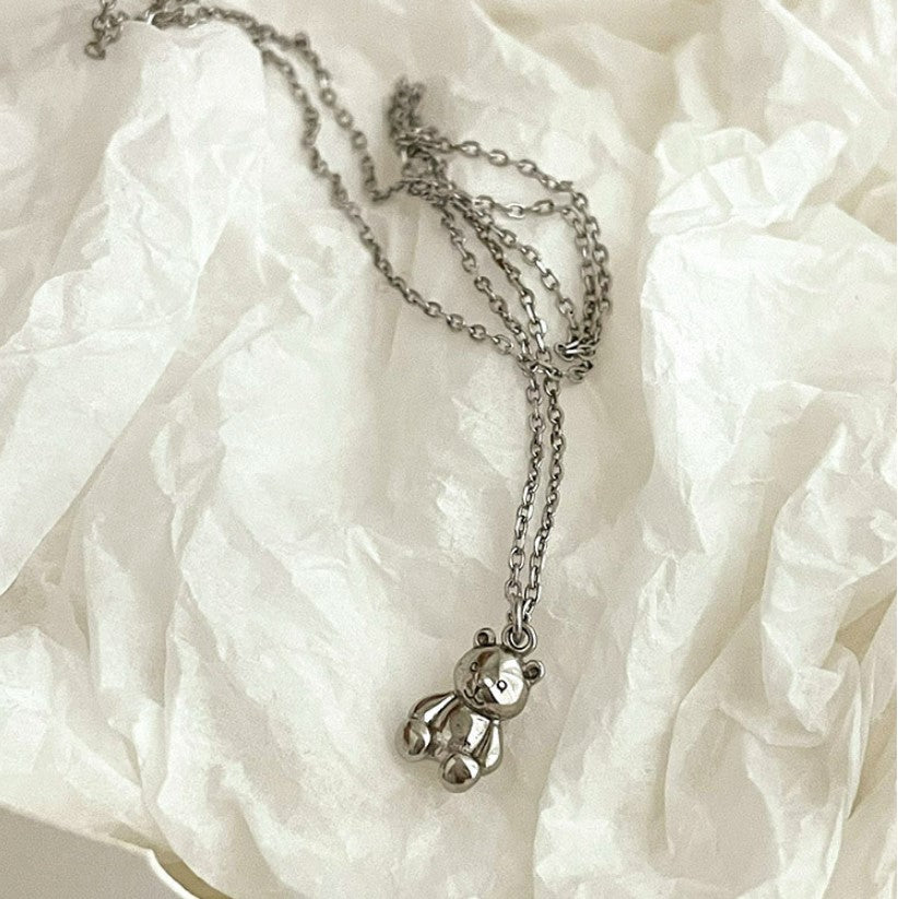 Minimalist Bear Pendant Necklace in 925 Sterling Silver with Geometric Design