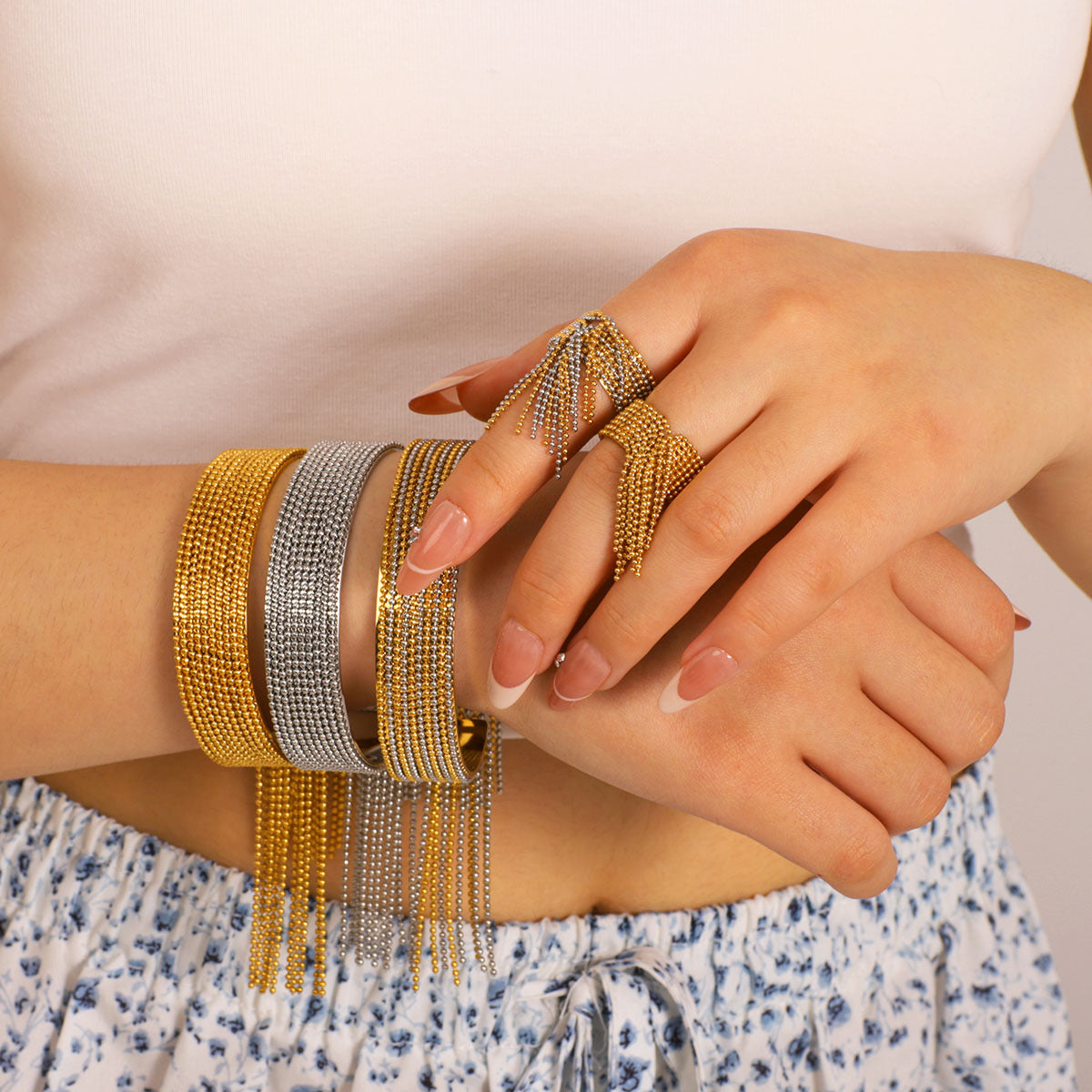 Set Anello e Bracciale con Nappe Minimalisti a Forma di C in Acciaio Inossidabile da Donna con Design Aperto e Finitura Galvanizzata