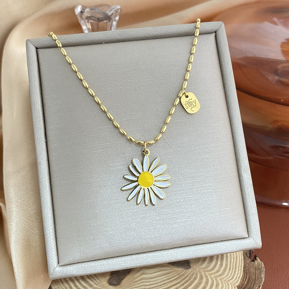 18K Gold Plated Titanium Steel Heart Cartoon Leaf Necklace with Ethnic Elements