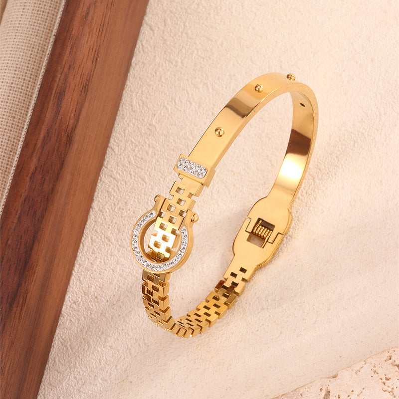 Elegant 18K Gold Plated Geometric Round Titanium Steel Bracelet