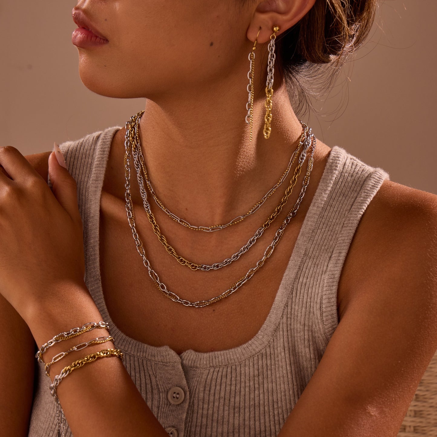 Fashion Geometric Stainless Steel Necklace with 18K Gold Plated Finish and Chain Design for Women