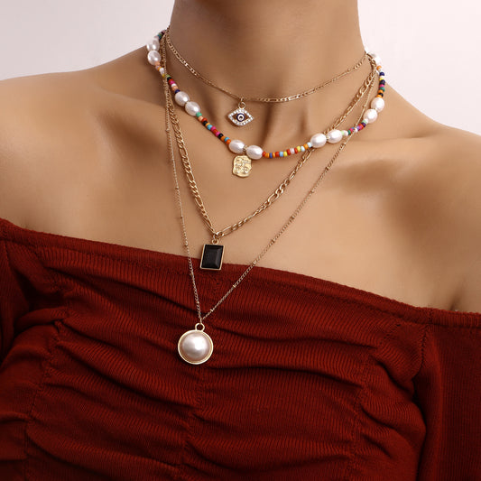 Collana con pendente a occhio di Allah multistrato dolce e audace da donna con pendente in lega e finitura placcata