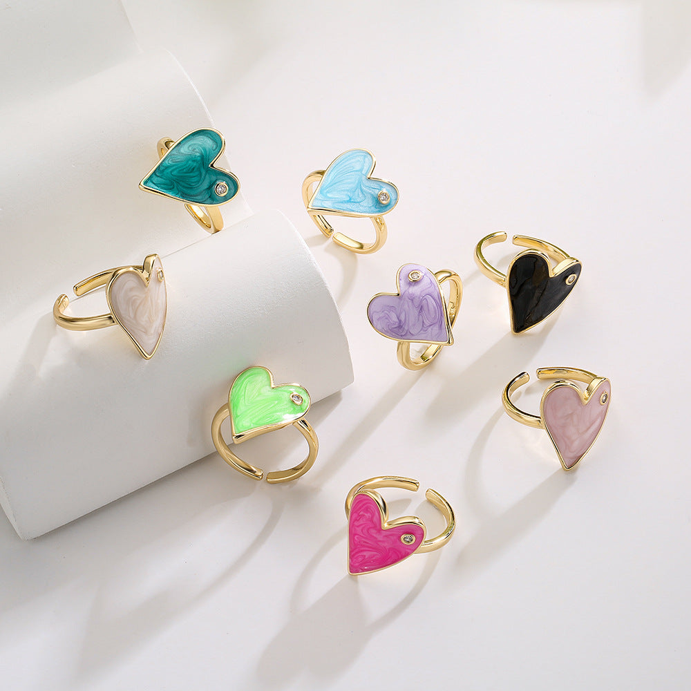 Cute Heart-Shaped Copper Ring with 18K Gold Plating and Enamel Finish for Women