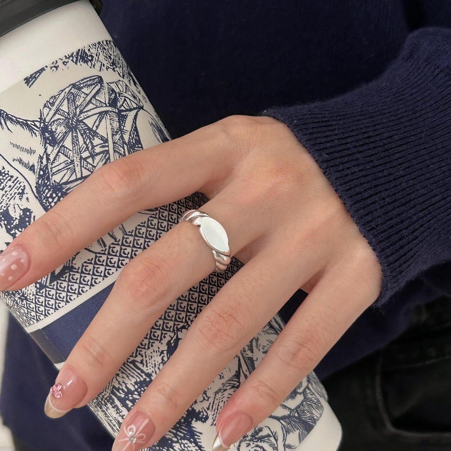 Vintage-Inspired Heart-Shaped 925 Sterling Silver Twisted Wire Ring with Geometric Faceted Detail for Women