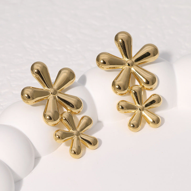 Sweet Floral Stainless Steel Stud Earrings with Plated Finish for Women
