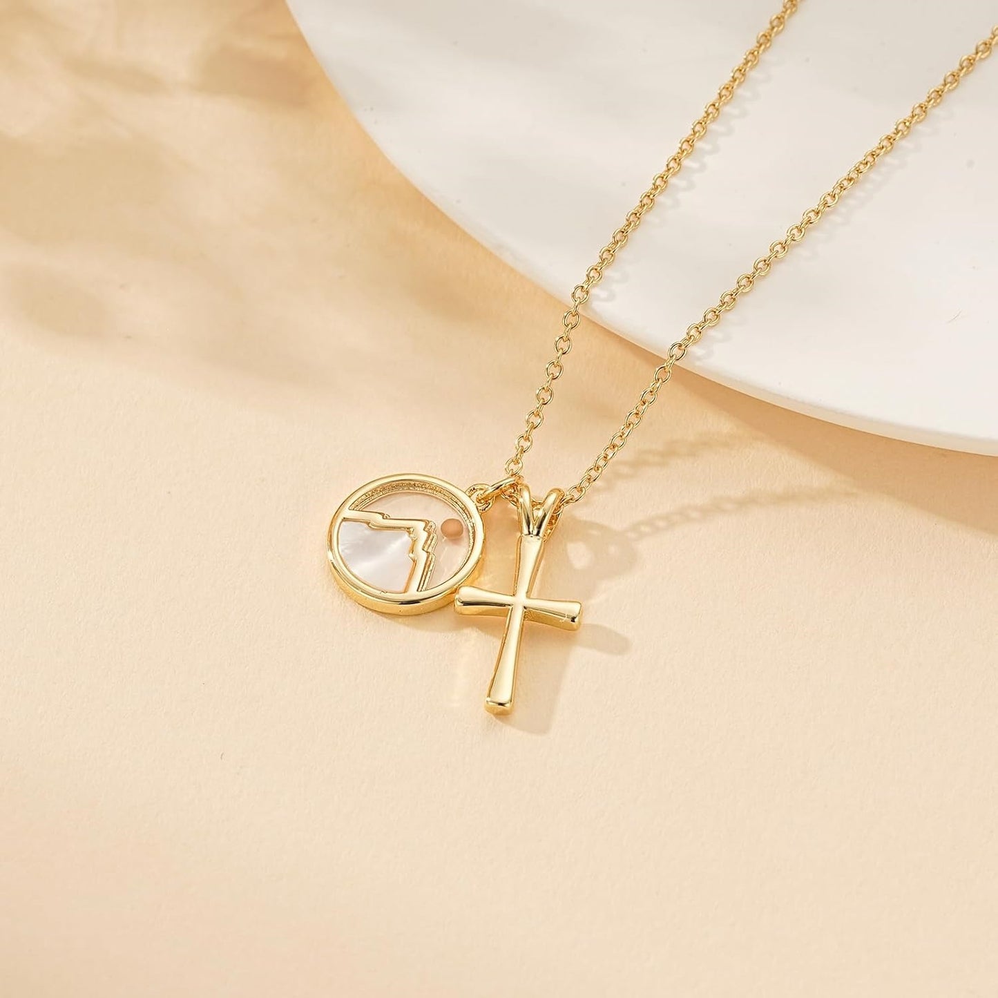 Gold Plated Stainless Steel Cross Shell Pendant Necklace Cable Chain Unisex Jewelry